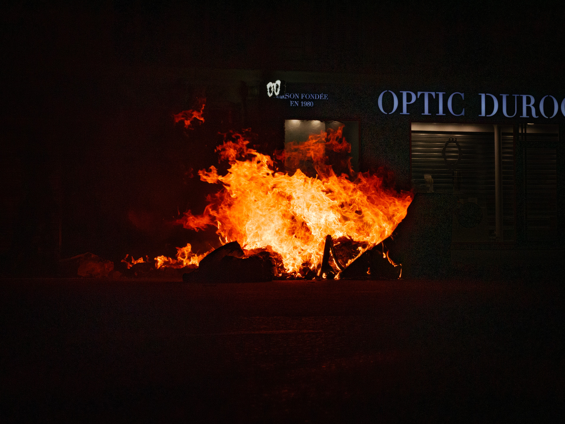 Suivis d'une manifestation de la place de la république vers Oberkampf